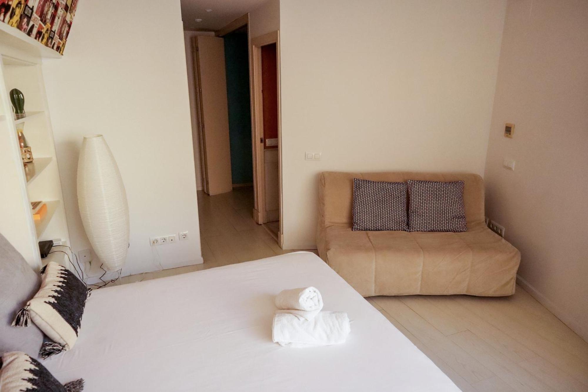 Urban Colours San Eloy Apartment Seville Luaran gambar